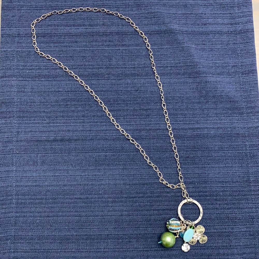 Statement necklace